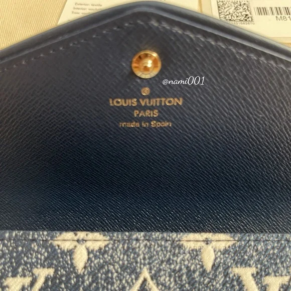 Louis Vuitton Denim Sarah Wallet - Picture 6 of 14